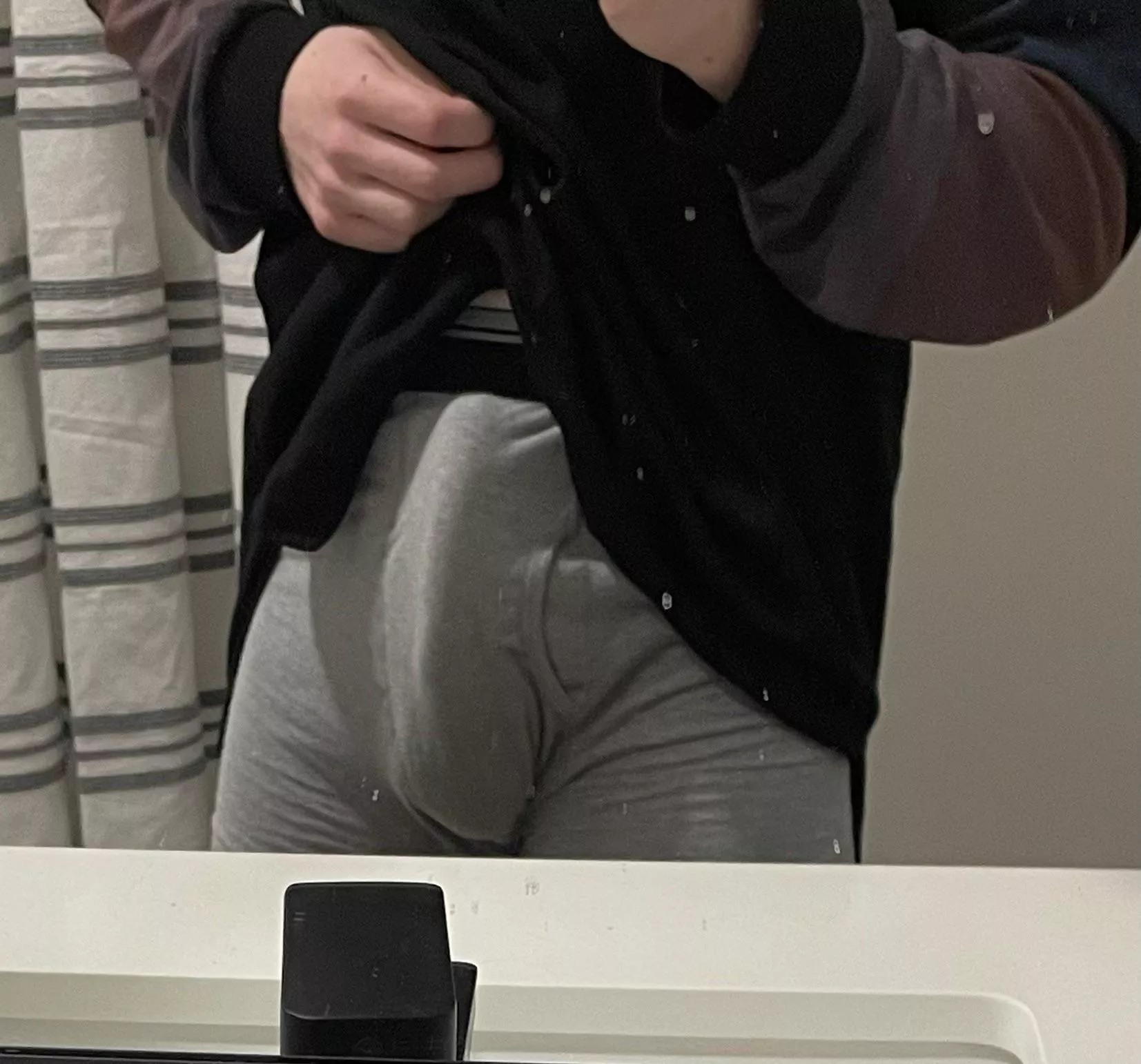 got hard in the mirror this morning