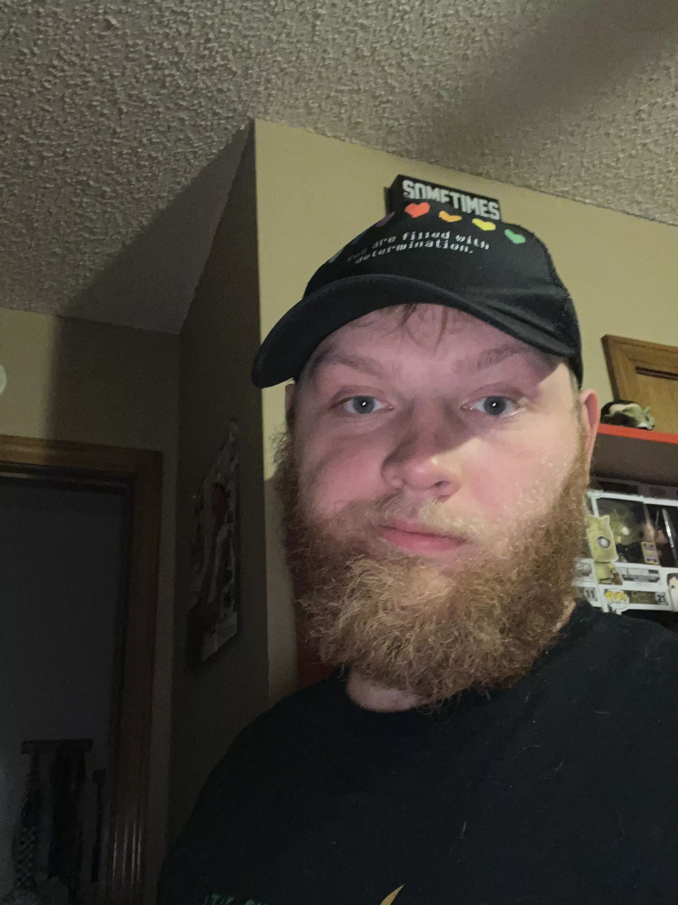 Hey people anyone else here play Minecraft lol 20+ on Xbox