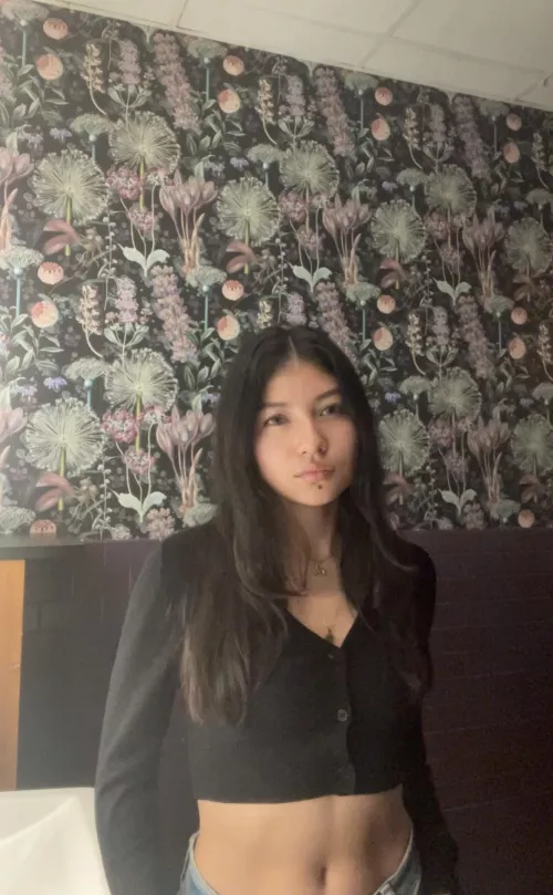 i have so many crop tops