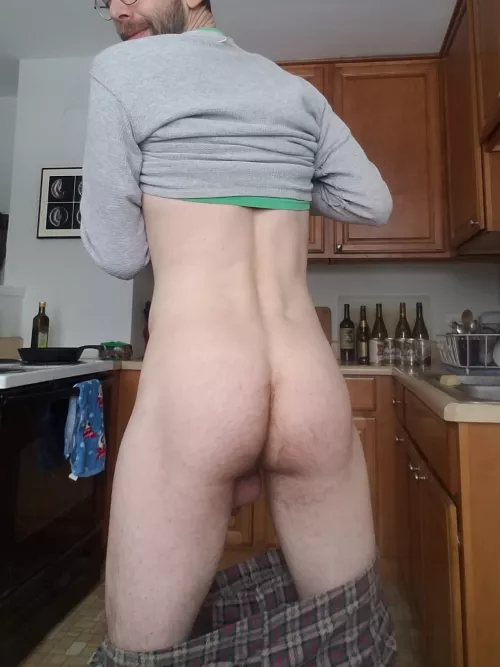 I hear you like furry buns, what do you think of mine? [34]