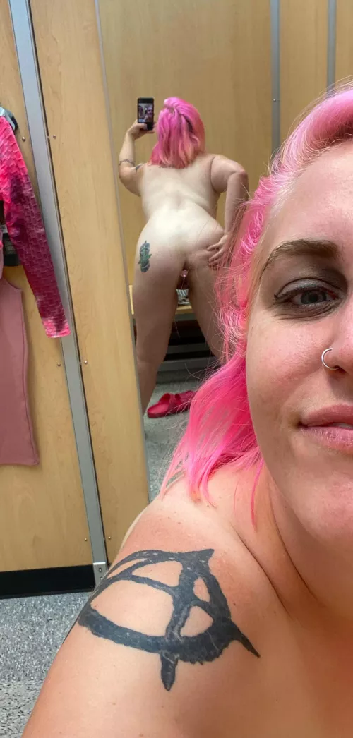 I love changing rooms 🥰