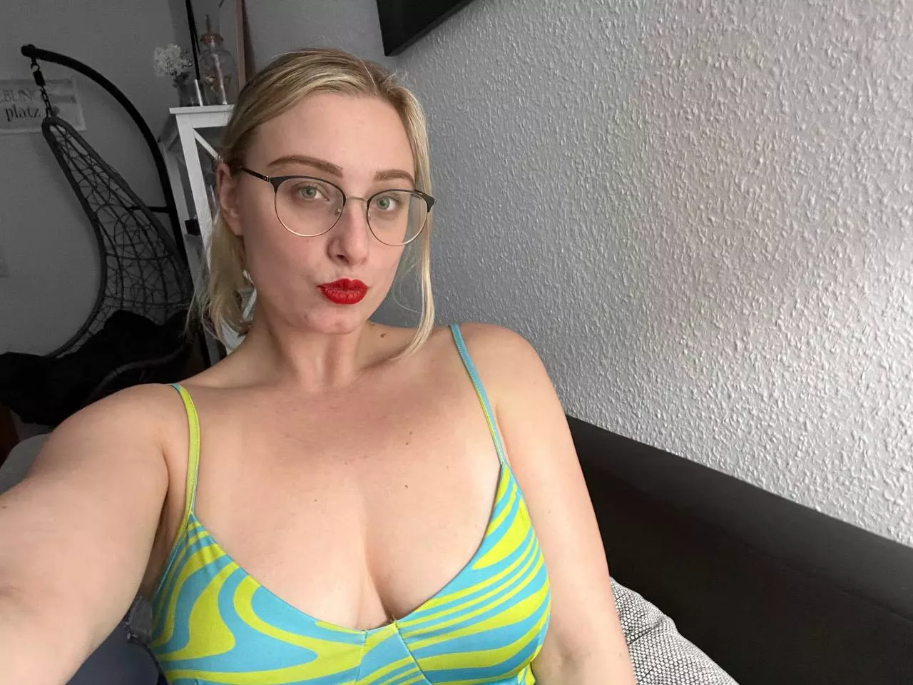 I need my milkies played with 🥛