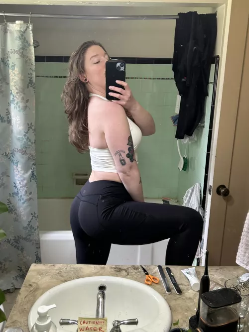 I think a halter top pairs well with leggings