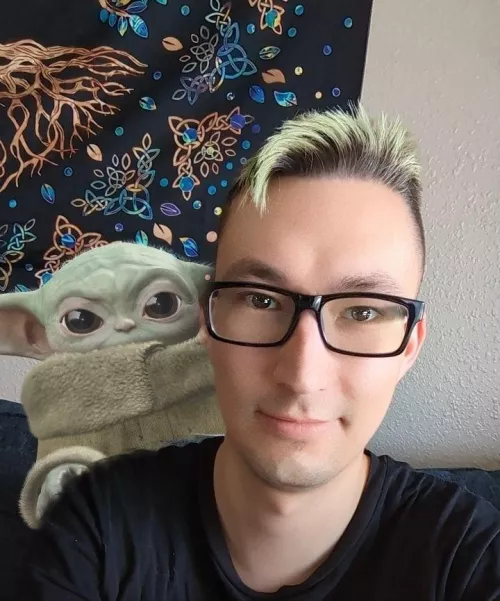 I'm loving this new Baby Yoda filter 😍