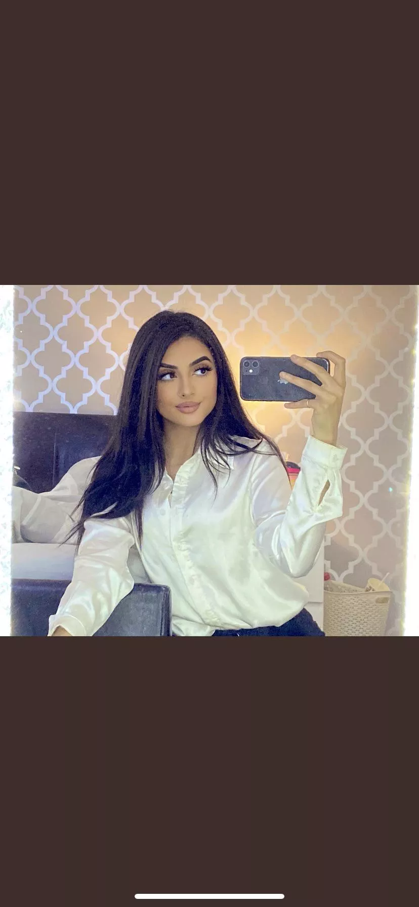 IUTR. Pakistani Goddess