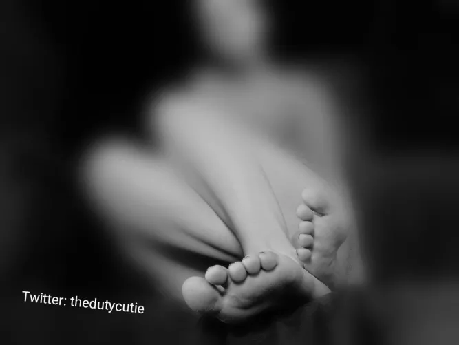 [OC] I'm usually behind the camera. Today, I'm stepping out of my comfort zone with my first public feet picture / feet selfie. Should I do this regular?