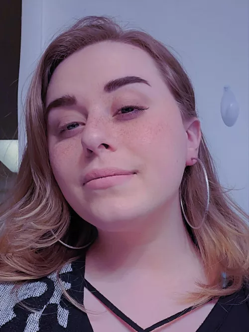 pretty boys make the best girls