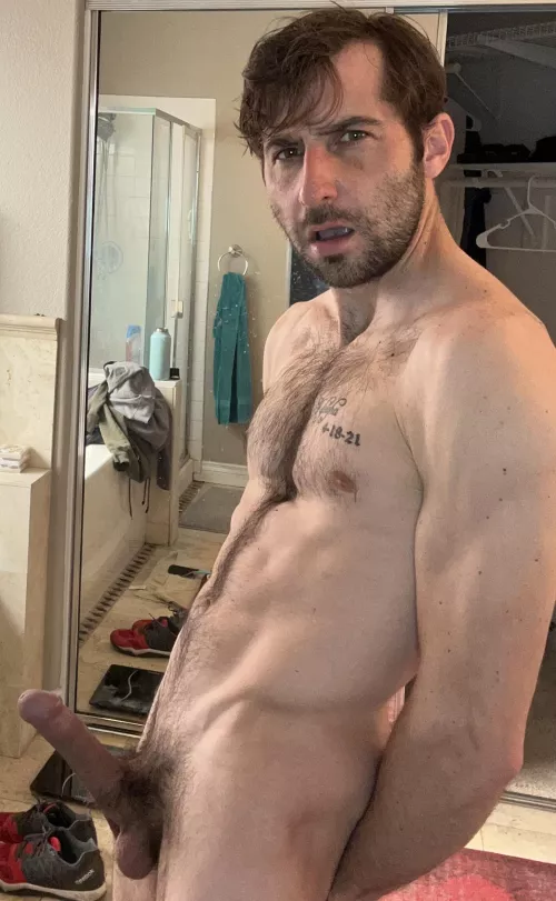 Put this in your ladyboner mouth 👄