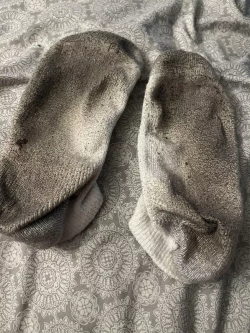 [Selling] Sweaty 7 days wear Milf socks 💋 $50 includes DISCRETE US shipping !