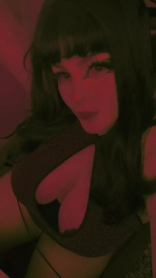 Sexy big boobed Zempiternialxd