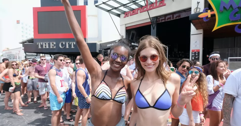 Summer Concert Bikini's