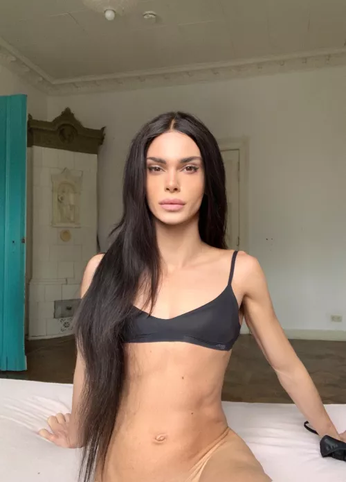 Touch my body 🎶🤪