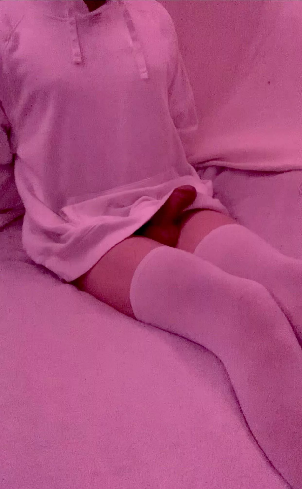 Trying out a white fit this time