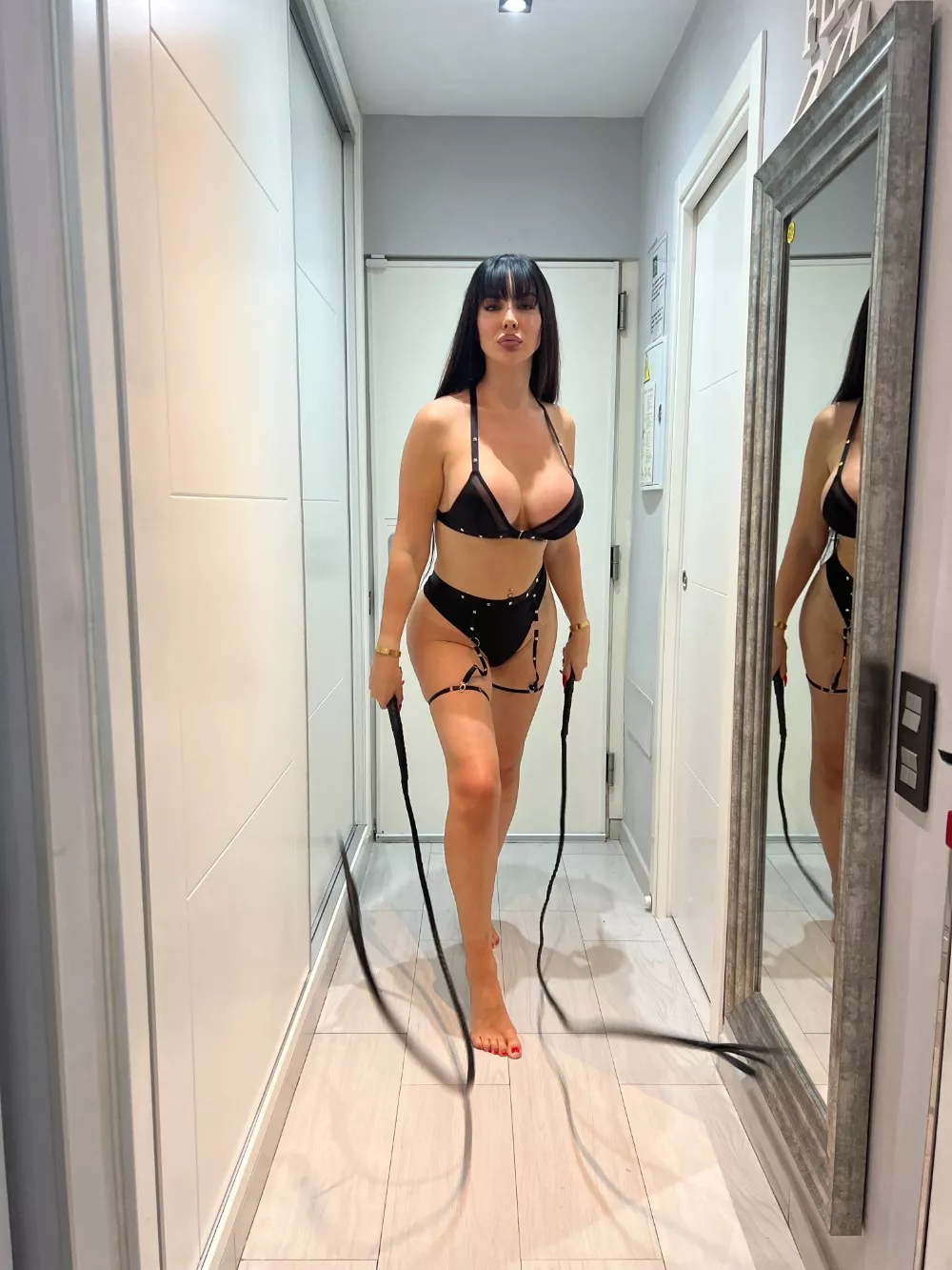 Upvote for a nude video