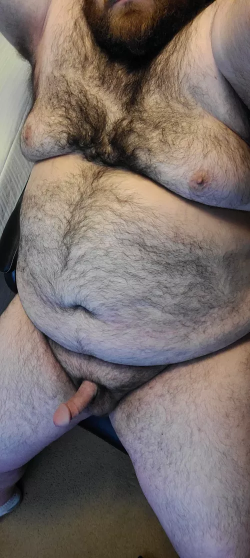 Wanna come sit in my lap? 😈