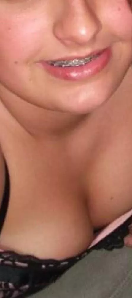 Where would you cum land?