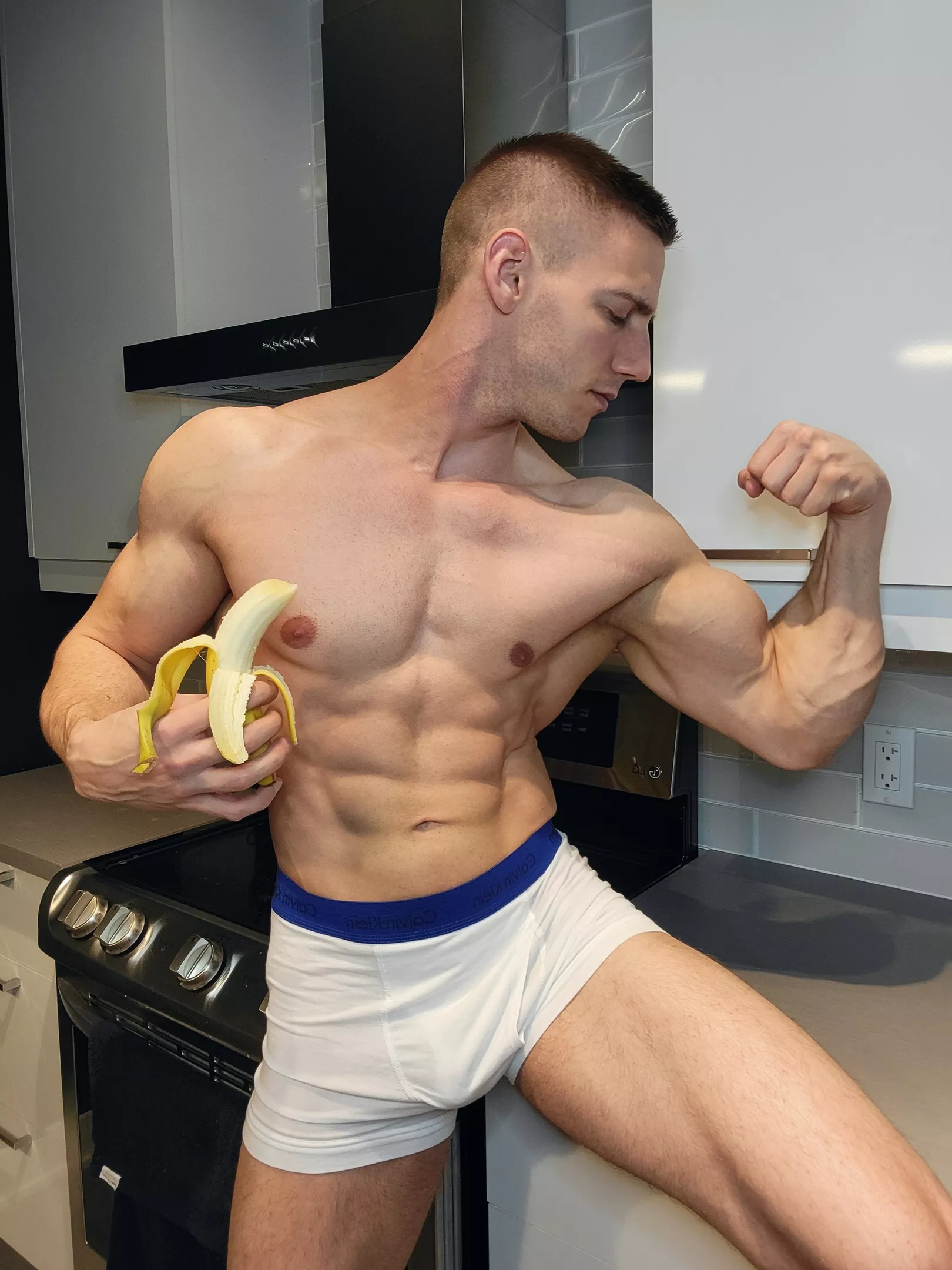 Which banana would you eat first 😈🍌..?