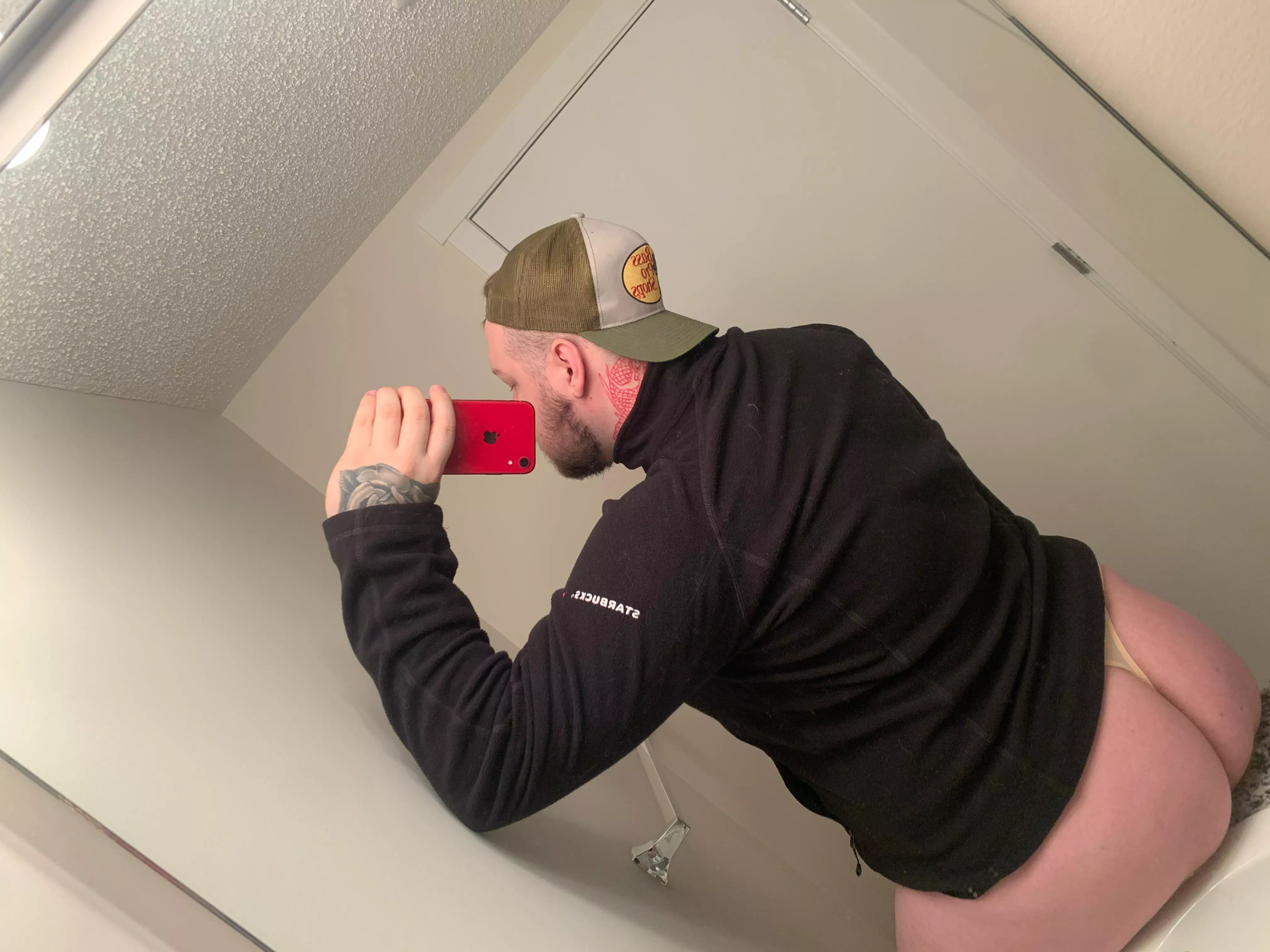 Who wants to make content? 😈