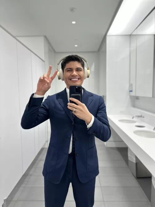 Wish me luck on the job interview 😫