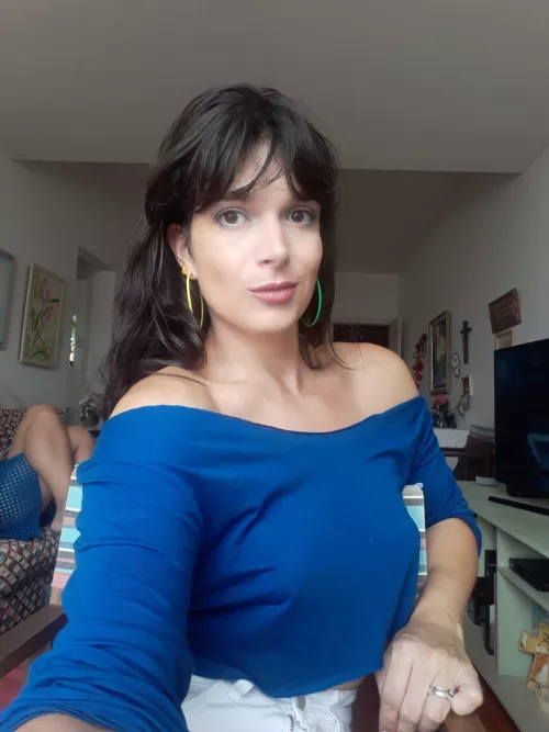 Would you like a Brazilian Trans Mommy? 💕