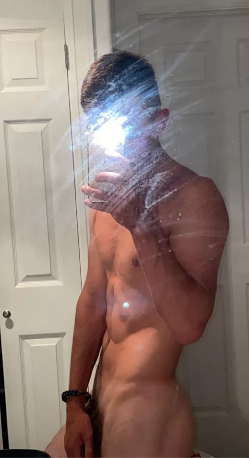 19 Verse Top Hung Twink, DM for snap if under 22