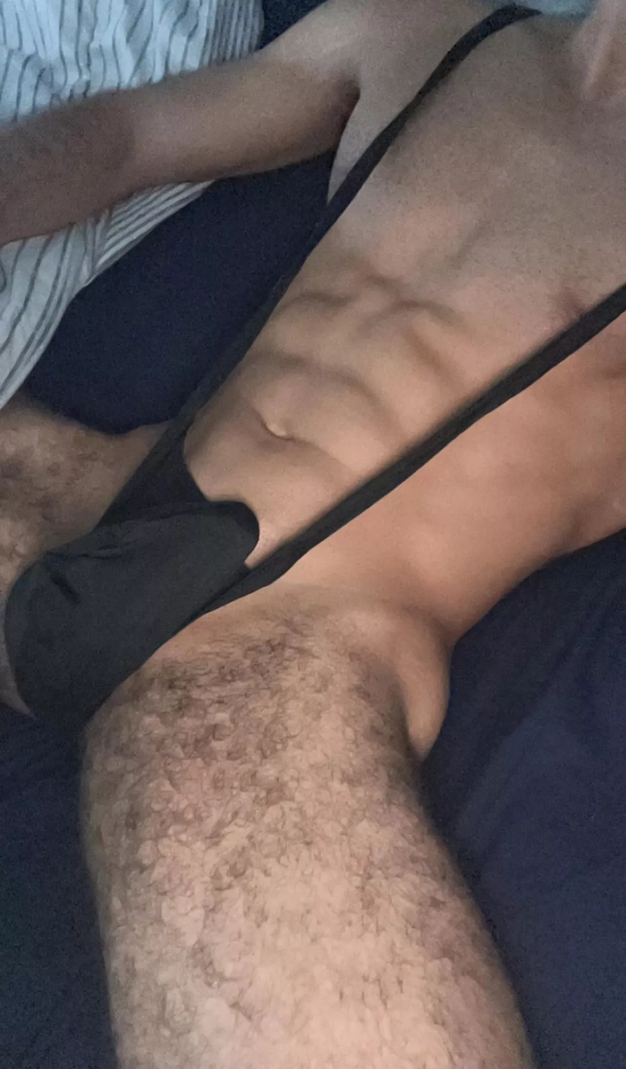 23 dl frat jock. mostly into white dudes (any body type). must send face. r@ceplay?? SC👻: JOCMGNET3
