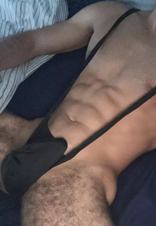 23 dl frat jock. mostly into white dudes (any body type). must send face. r@ceplay?? SC👻: JOCMGNET3