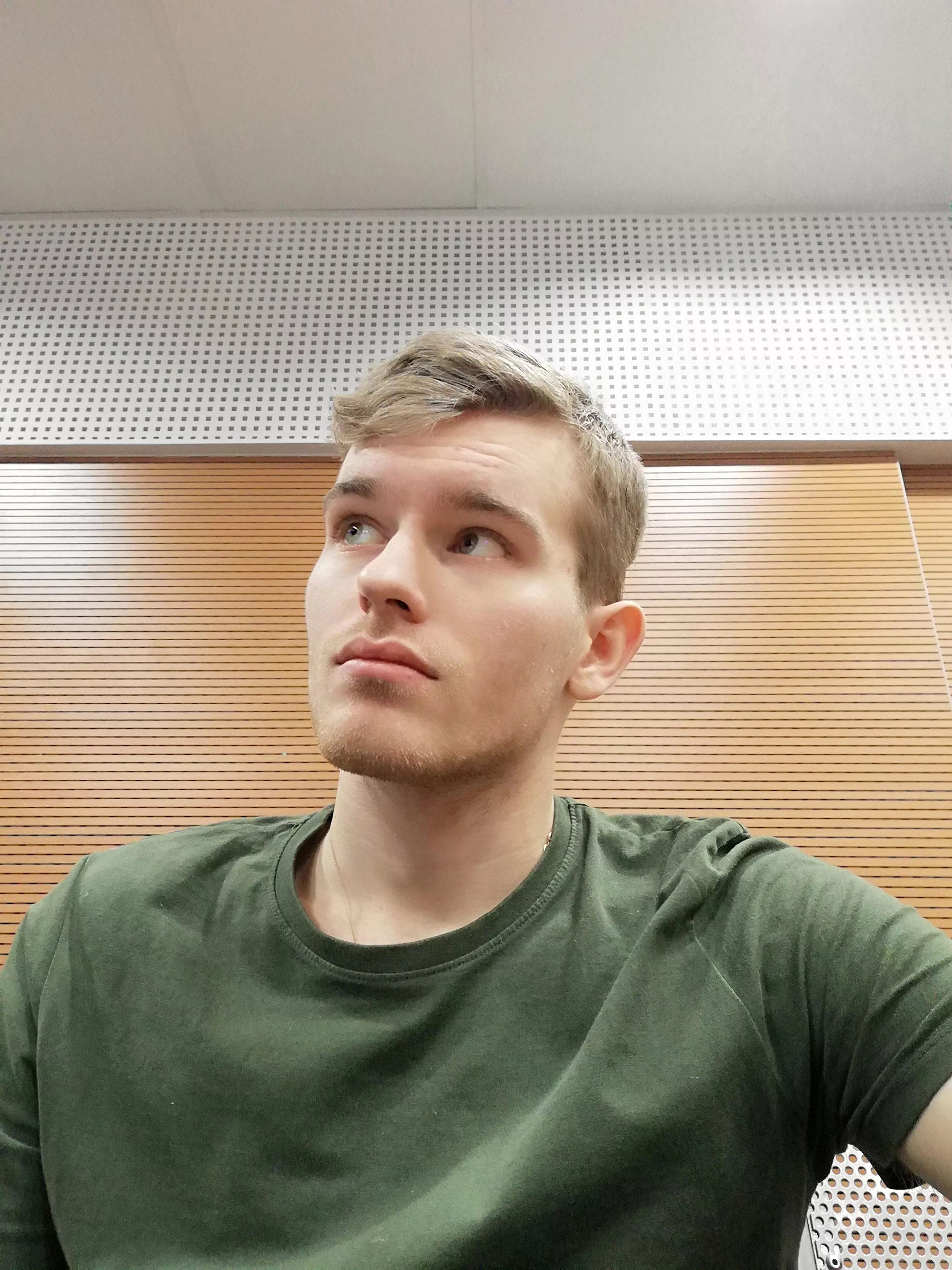 23 m and 22 m dom tops. We are looking for verbal slut with face. We are together only in snap. Max age 24. @kamil_eniu