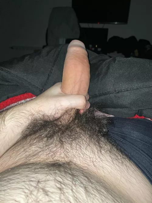 25, looking for a bottom to have some fun with ;) dm for user