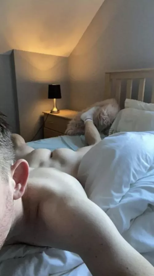 27 NW9 7FH can accom, love to suck and I’m bottom