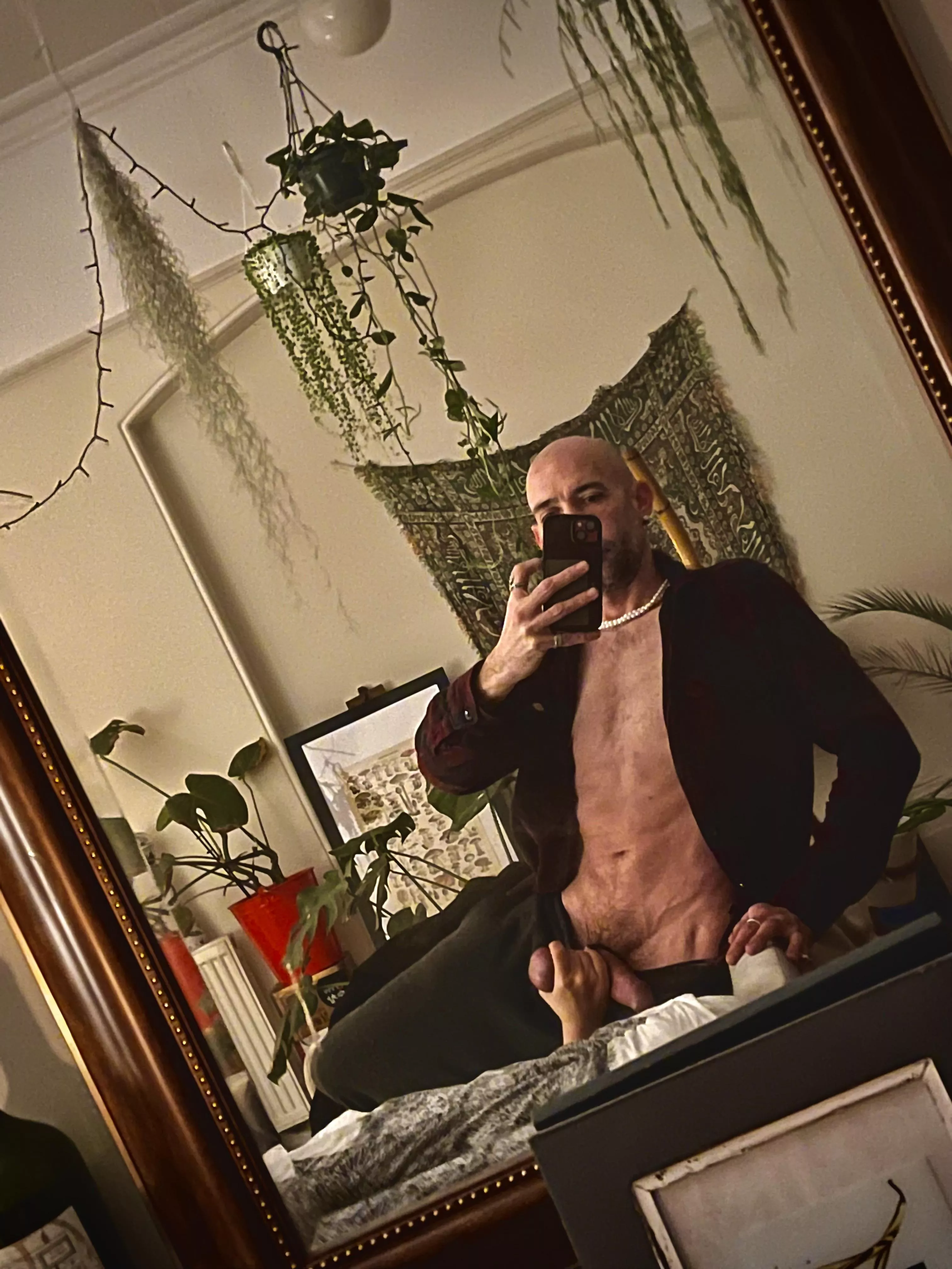 [41] does Daddy wear pearls while he lets you squeeze his balls