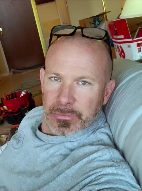 (52) are older guys hot too