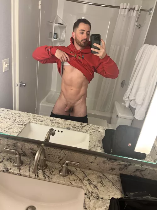 Any babes wanna chat? 😈