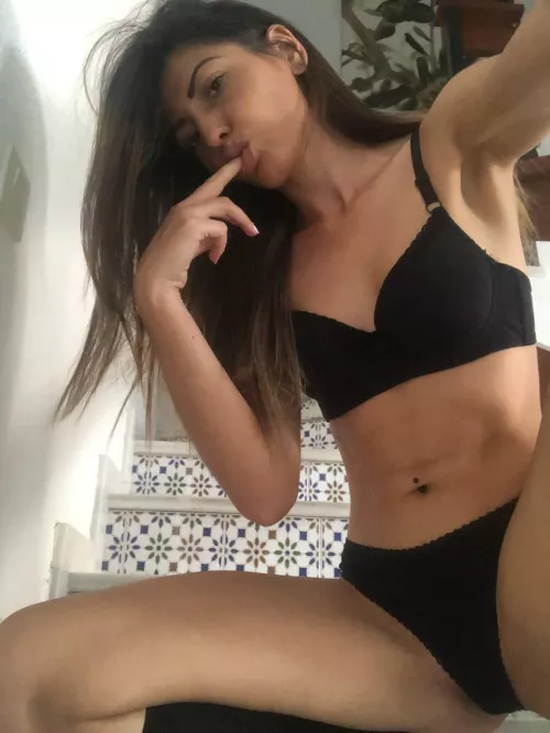 Baby bimbo in training