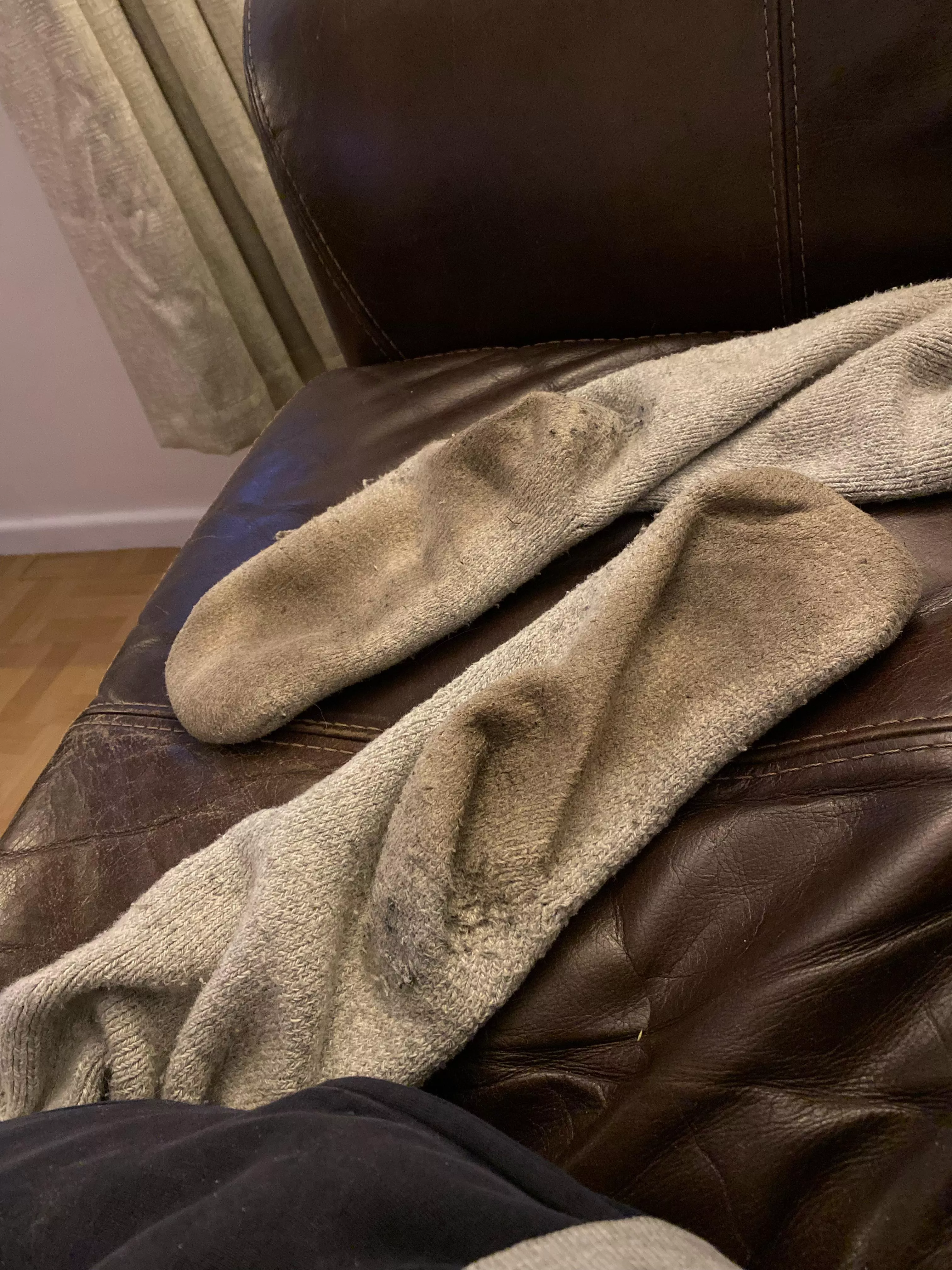 Can’t believe no one likes these beauties [selling] [female]