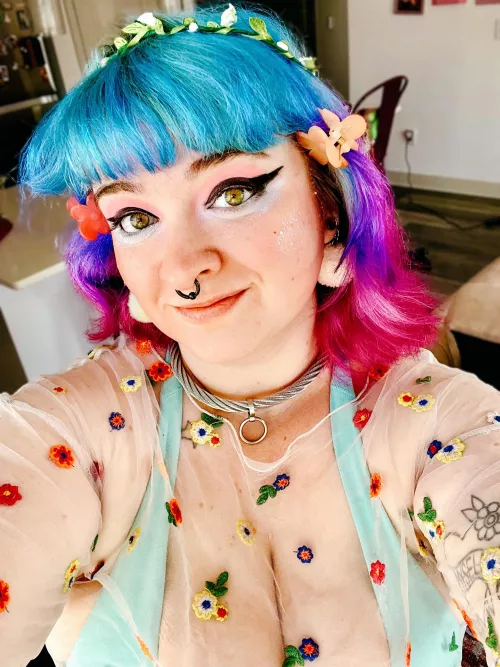 Collared and colored.