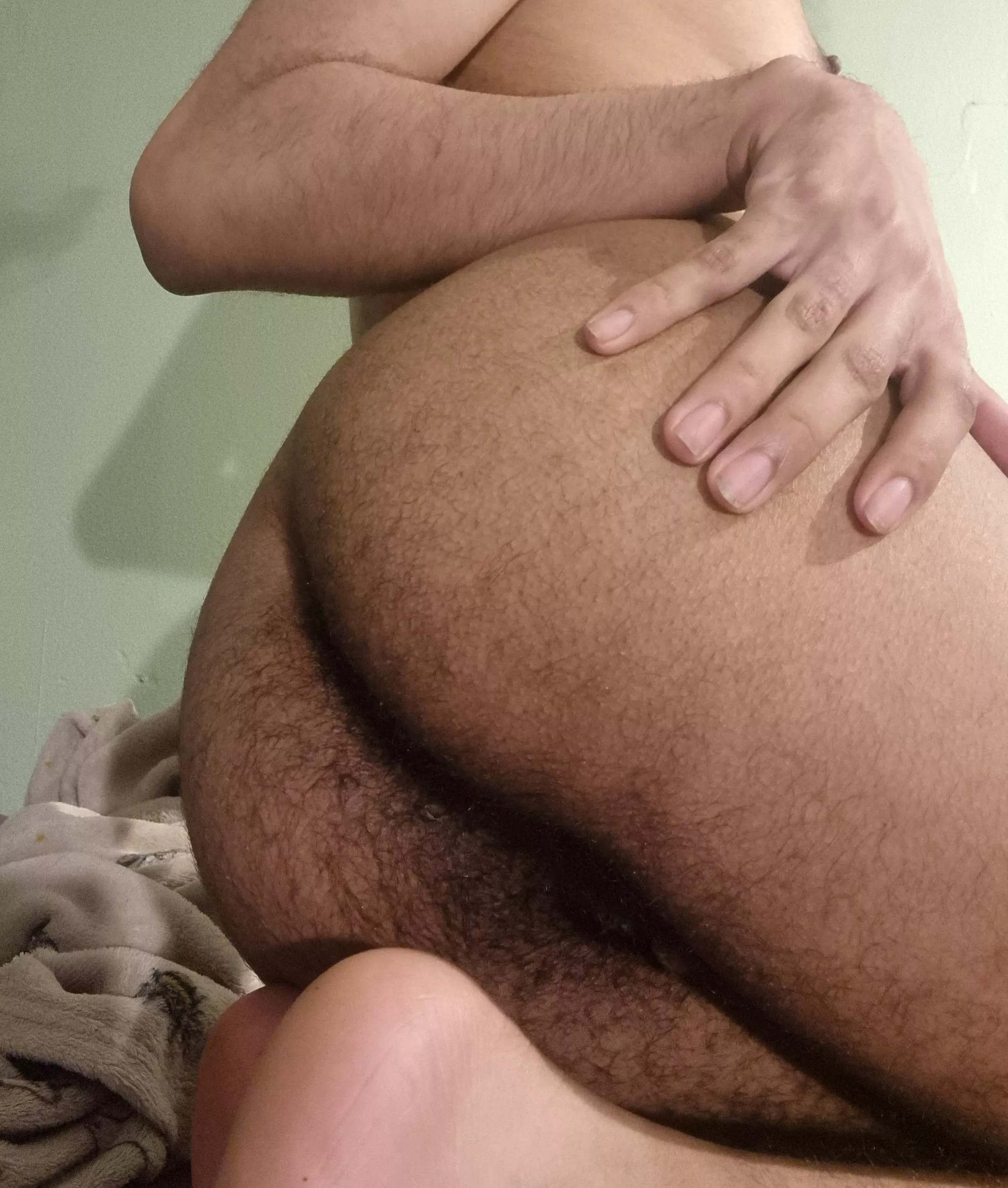 come eat my hairy ass 😘