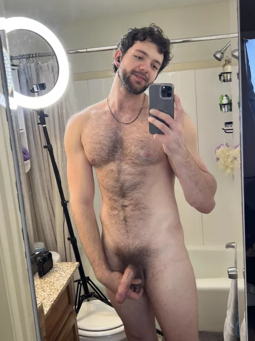 Come take a shower with me 🥰