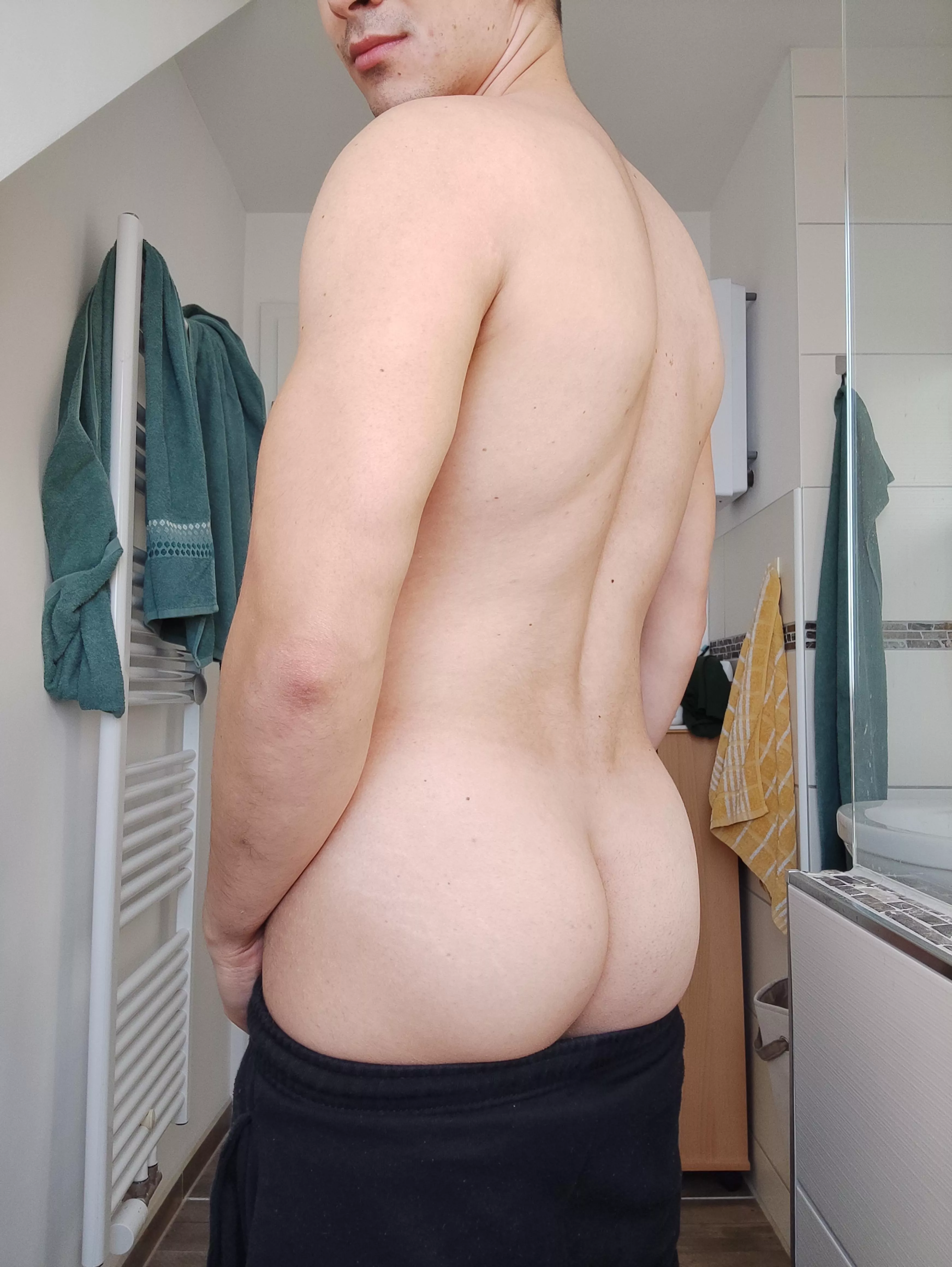 Does my butt tempt you to squeeze it?