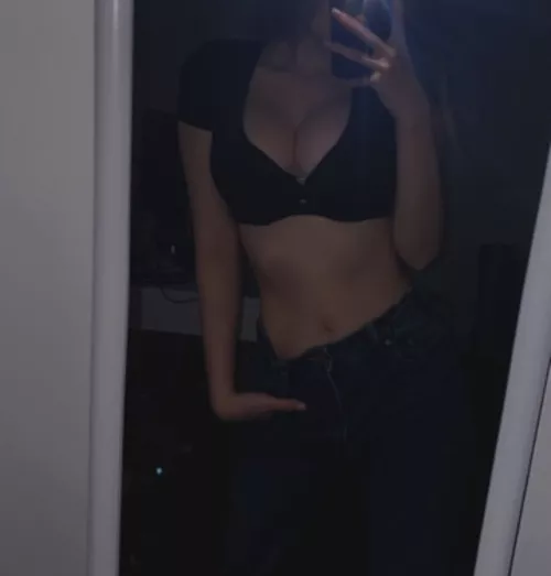 Does watching me make you horny?