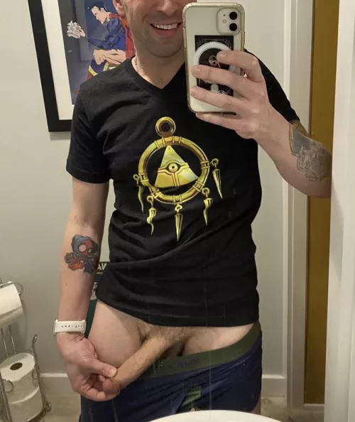 Don’t tell my artist I took a dick pic at his shop