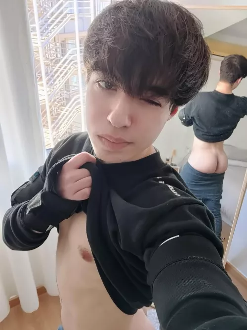 Good morning 🍑🔥