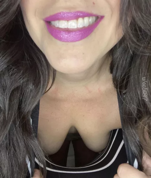 Good morning, start your day with a little down dress, haha