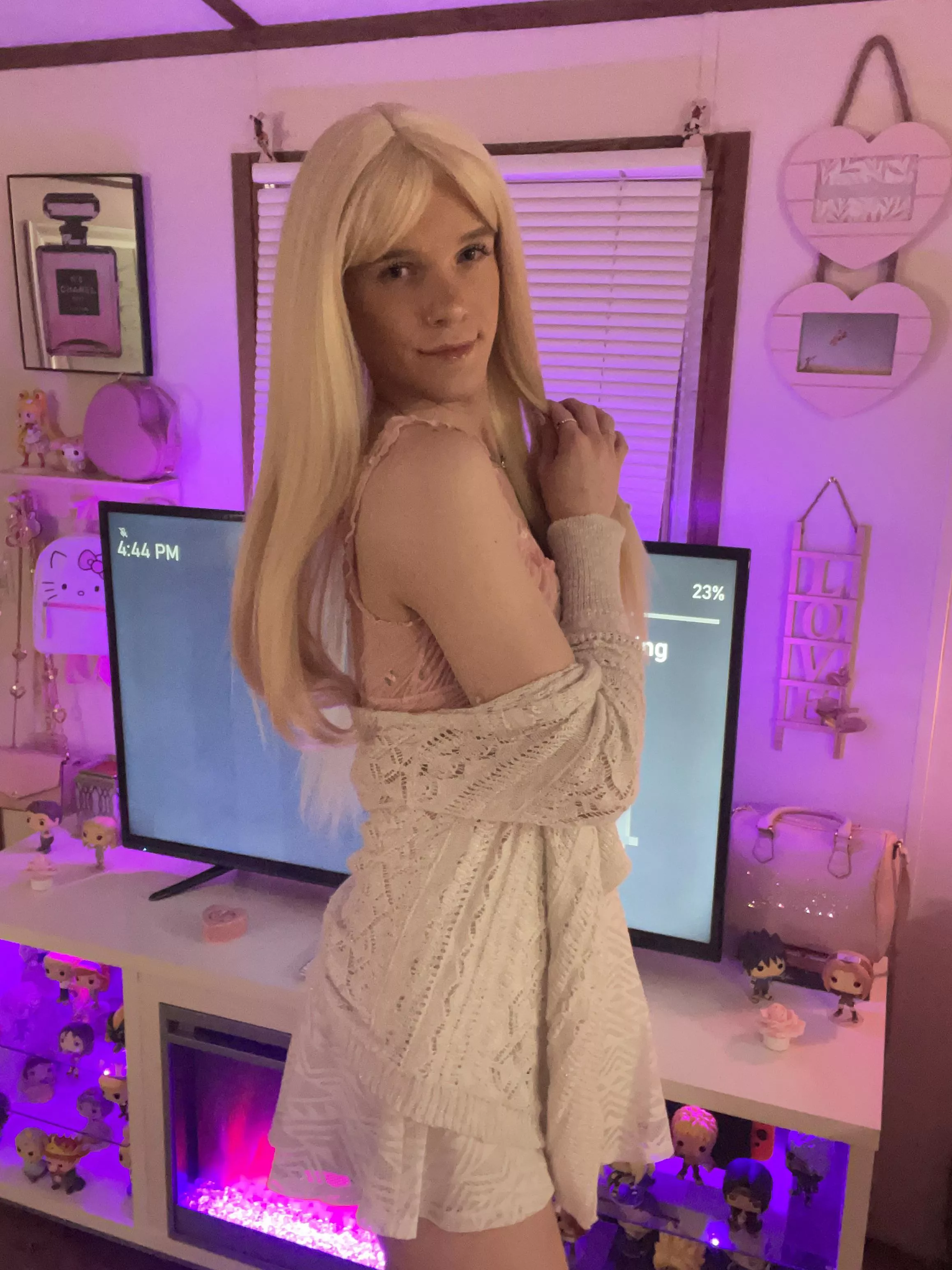 i can’t wait for summertime ☀️