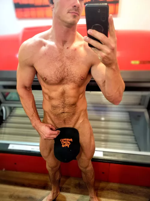 If this gets attention I'll move the hat 😂