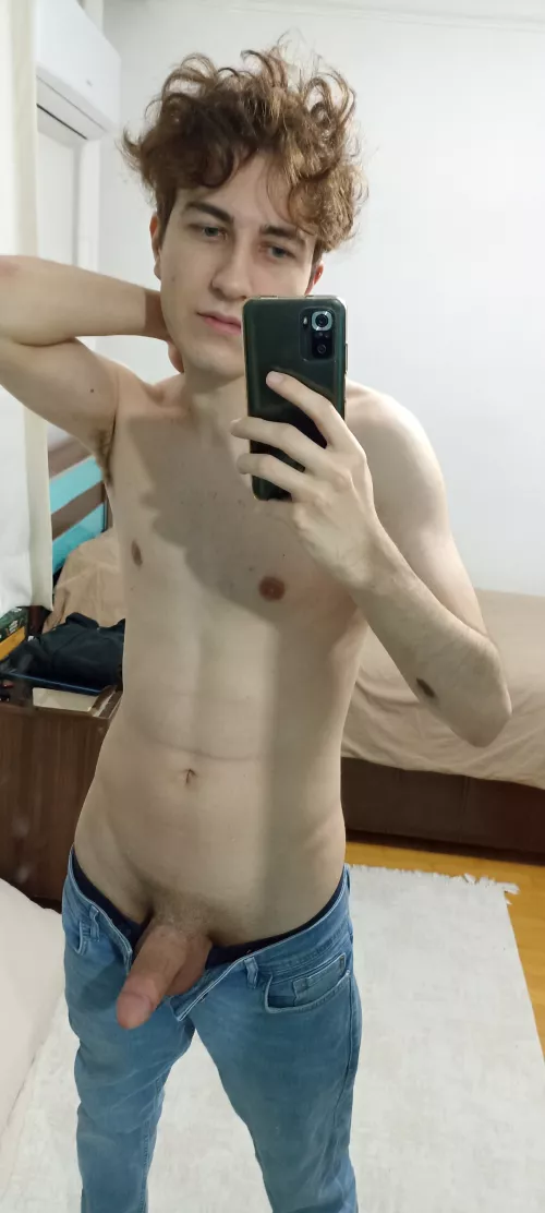 I'm so horny right now