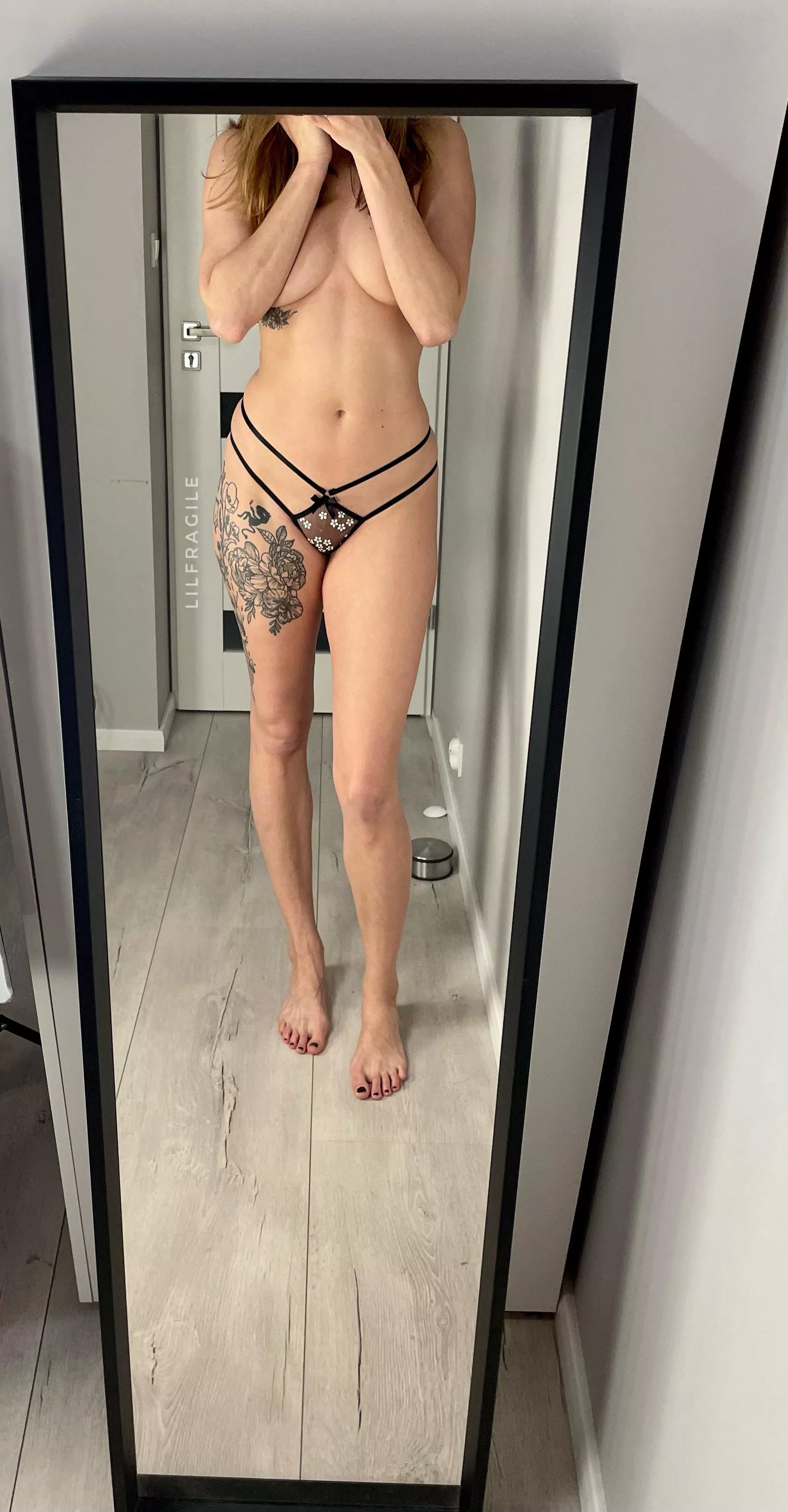 I’m the queen o[f] getting undressed