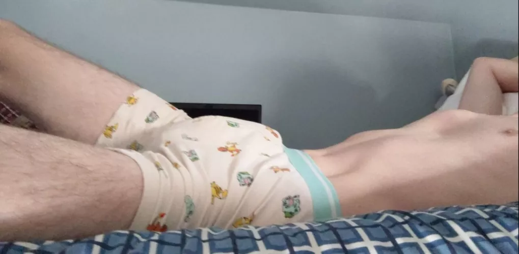 love how these show off my bulge!