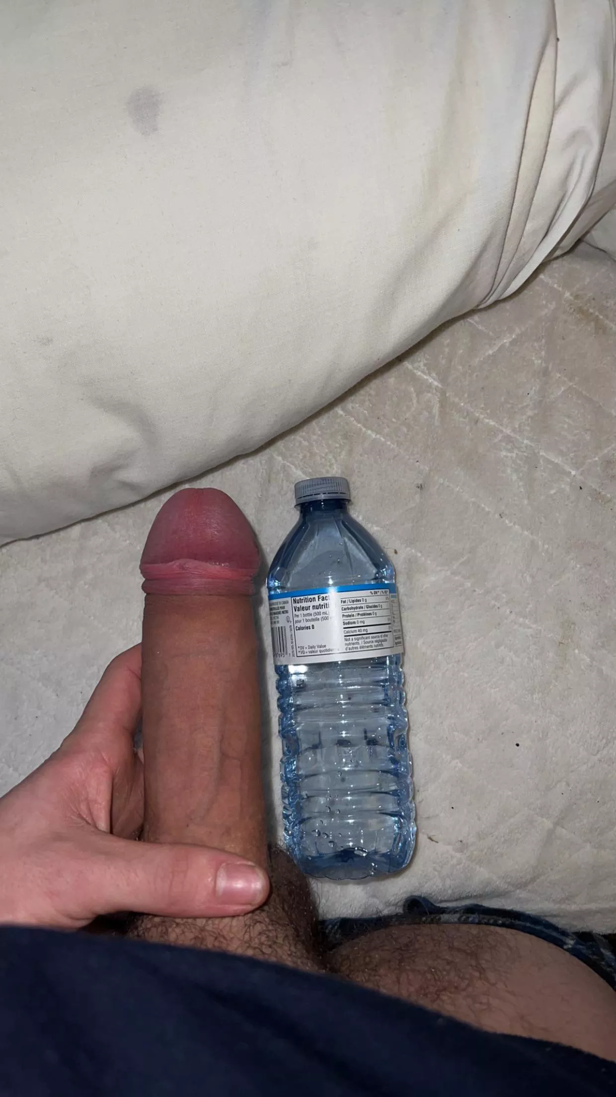My cock vs a water bottle… who wants it😈