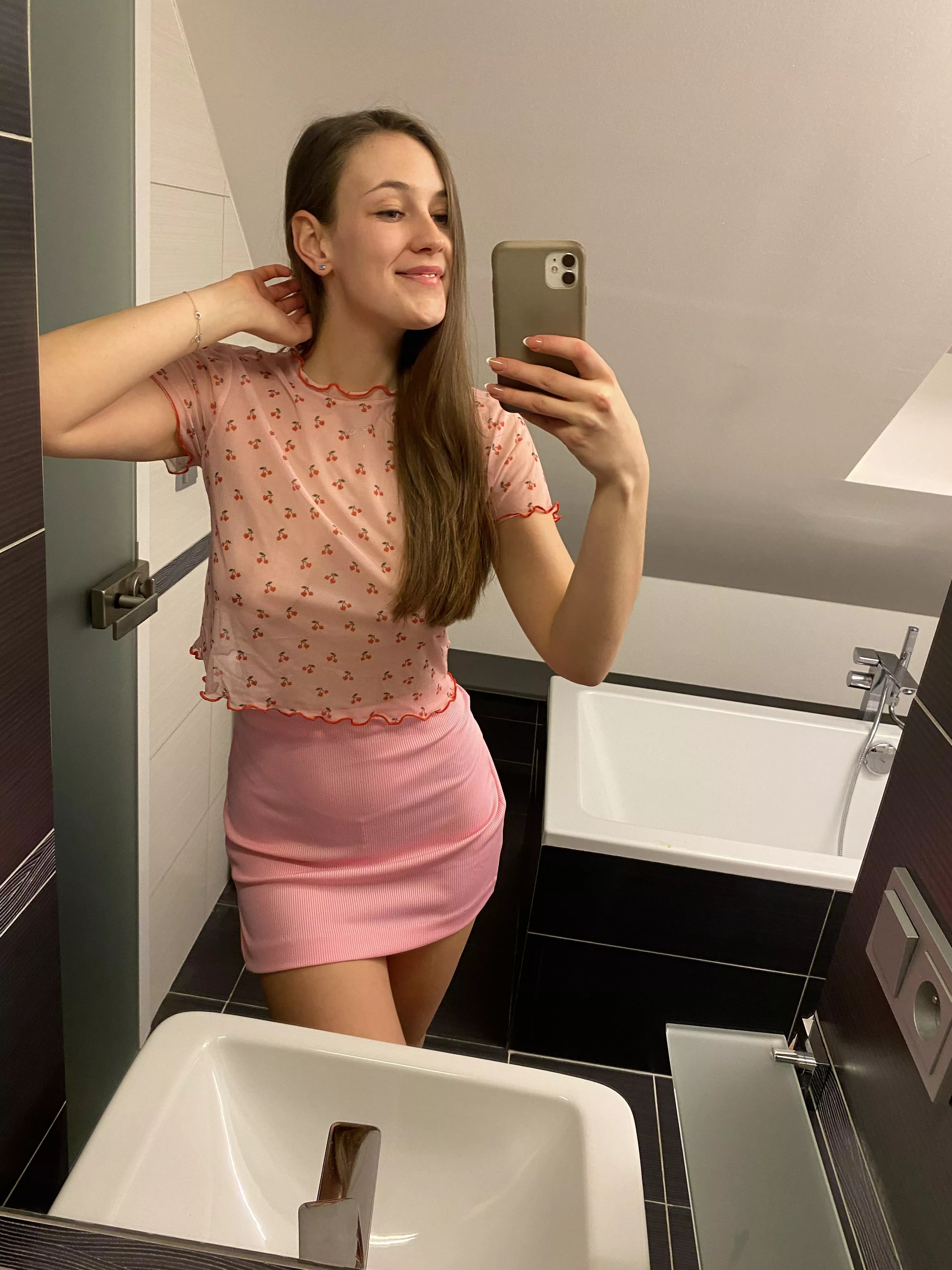 My dad hates this outfit :(